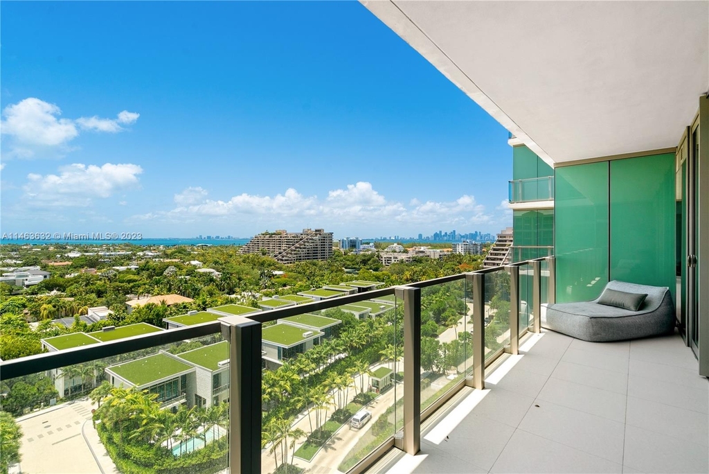 360 Ocean Dr - Photo 20