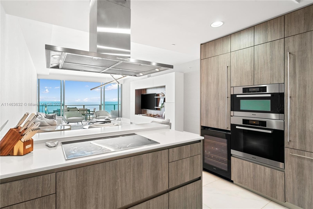 360 Ocean Dr - Photo 9