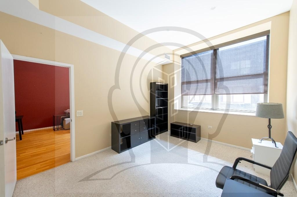 310 South Michigan Avenue - Photo 7