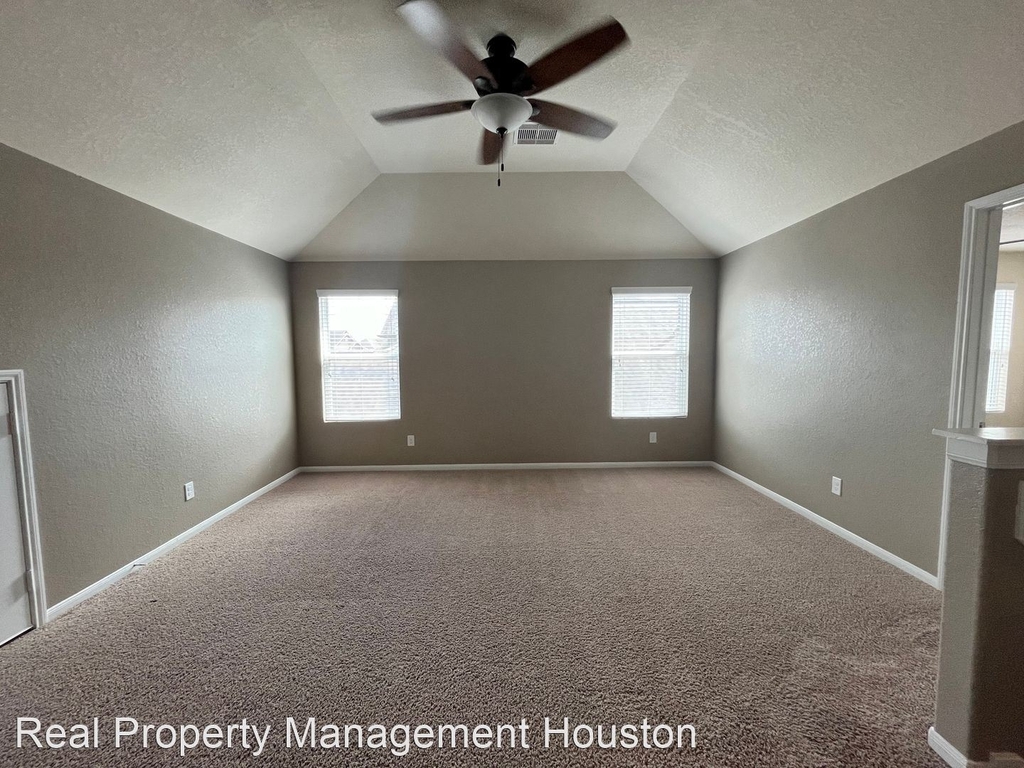 15103 Signal Ridge Way - Photo 34