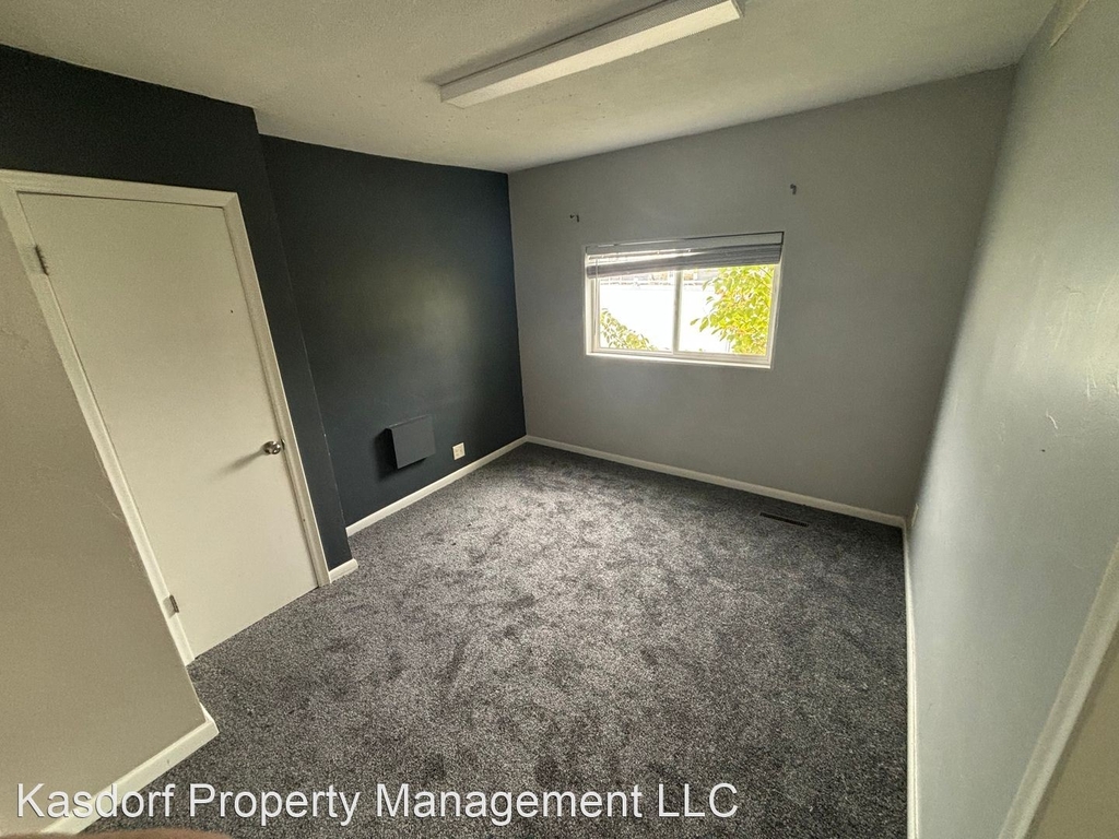 6014 W Lincoln Ave - Photo 4