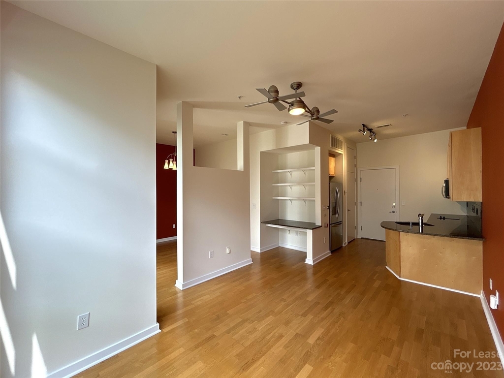 525 E 6th Street - Photo 9