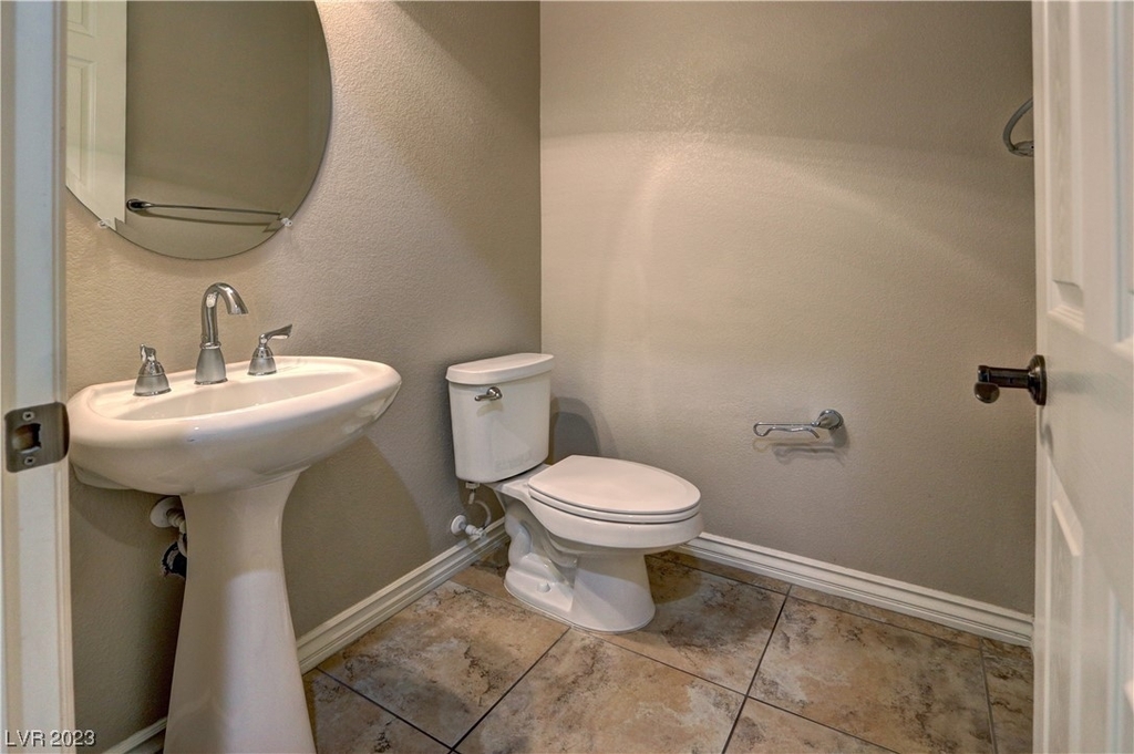 7560 Prancing Pony Court - Photo 21