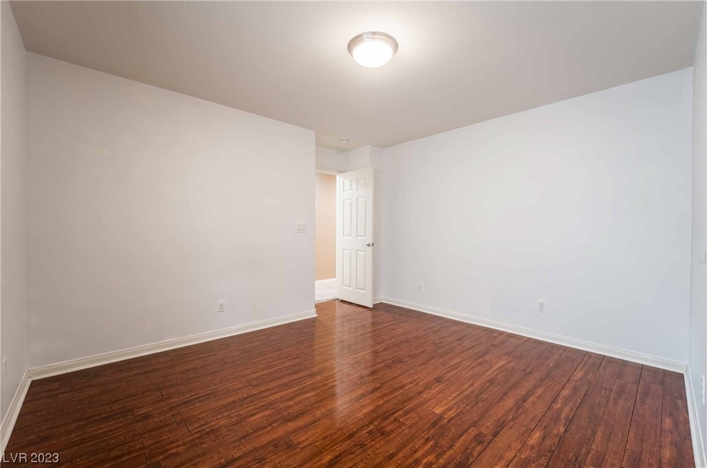 5475 Tartan Hill Avenue - Photo 22