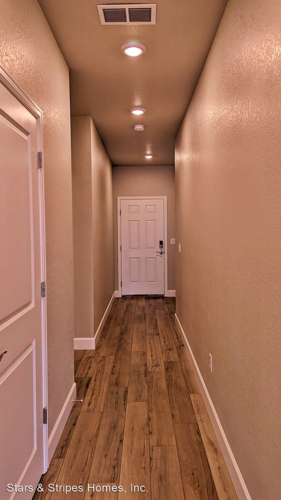 593 Red Valley Trail - Photo 2