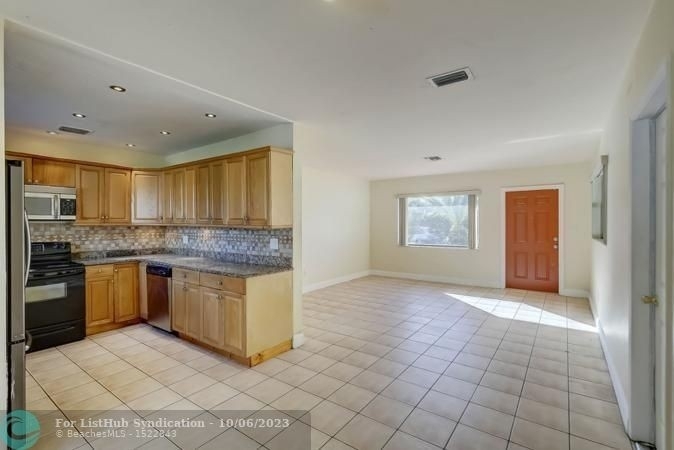430 Sw 30th Ter - Photo 11