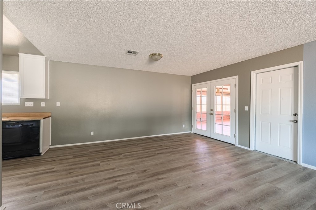 16034 Pawnee Road - Photo 10