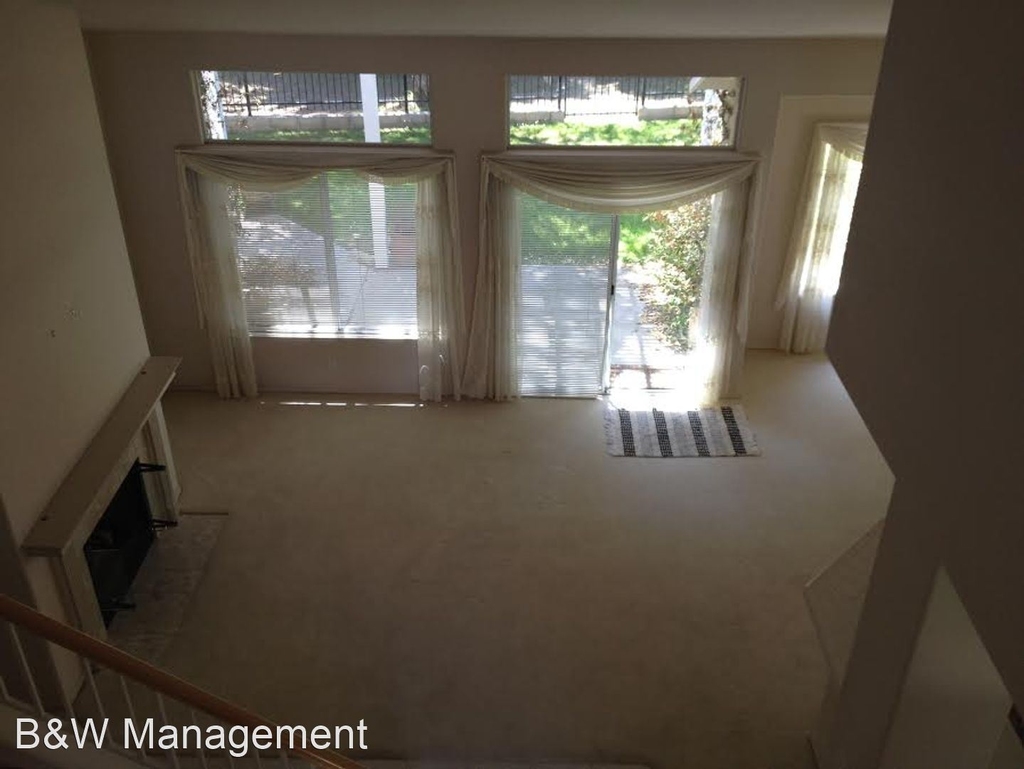 543 Woodgreen Way - Photo 21