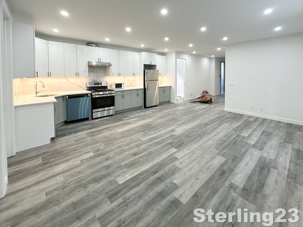 21-24 21st Road - Photo 15