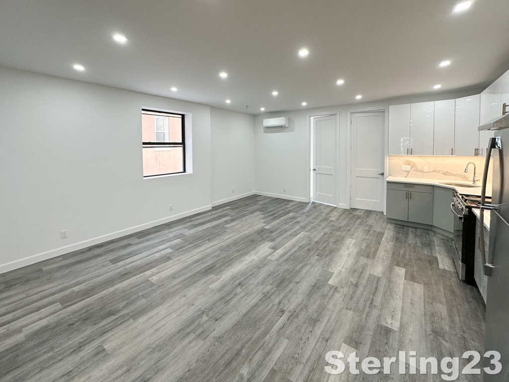 21-24 21st Road - Photo 3