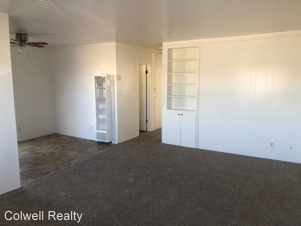 1075 Donax Ave - Photo 2