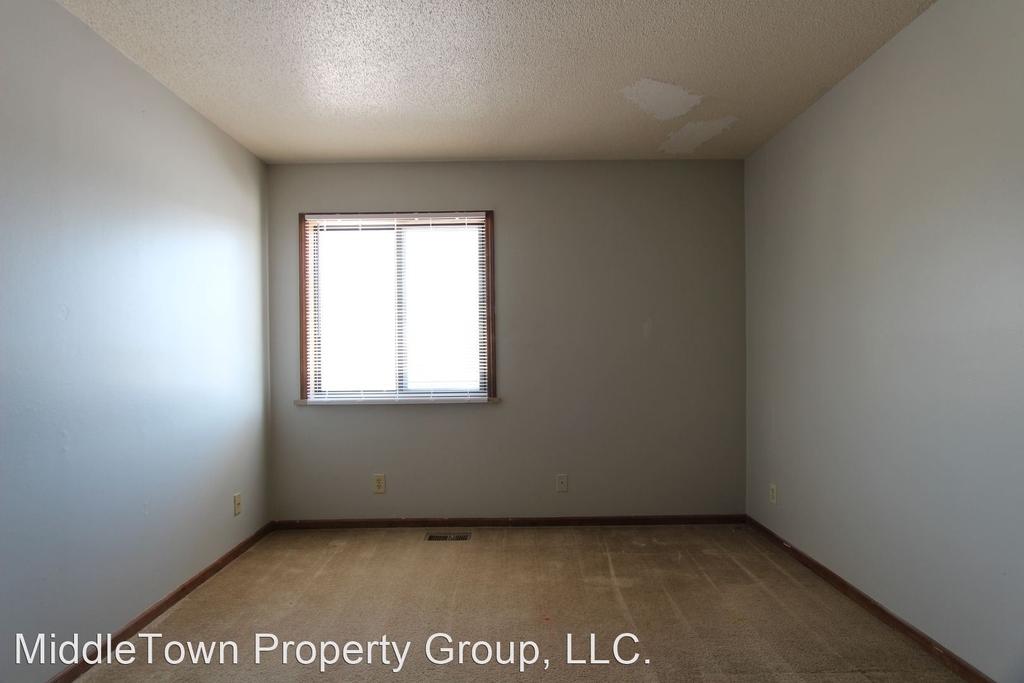 400 Oak Trail - Photo 13