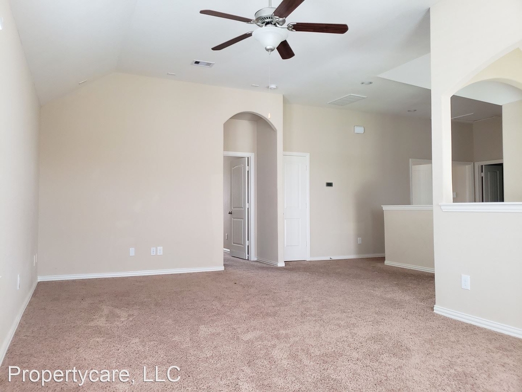 8818 Cornina Dr. - Photo 18