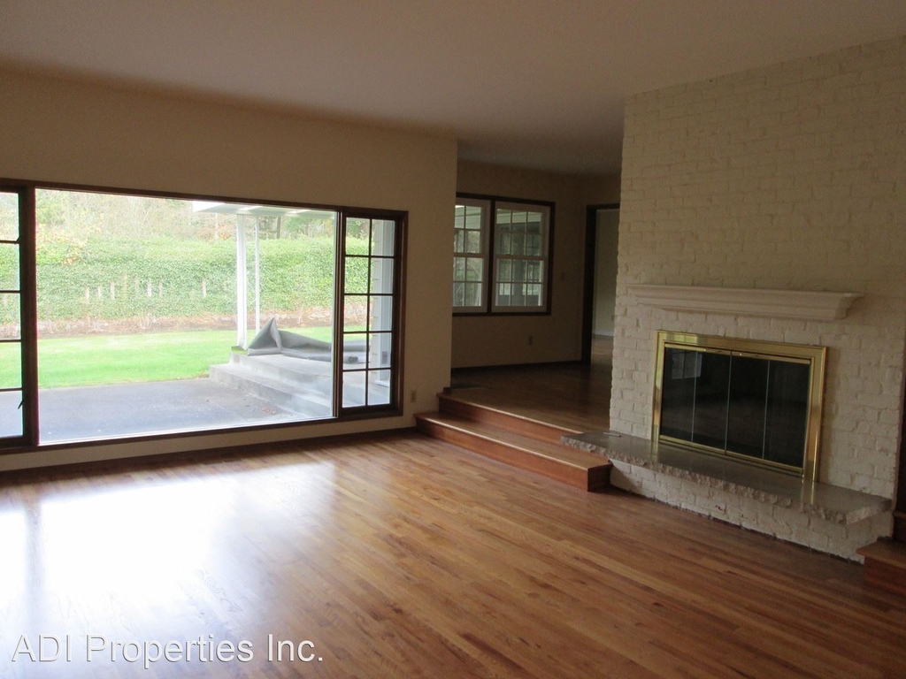 3545 Sw Boundary Street - Photo 1