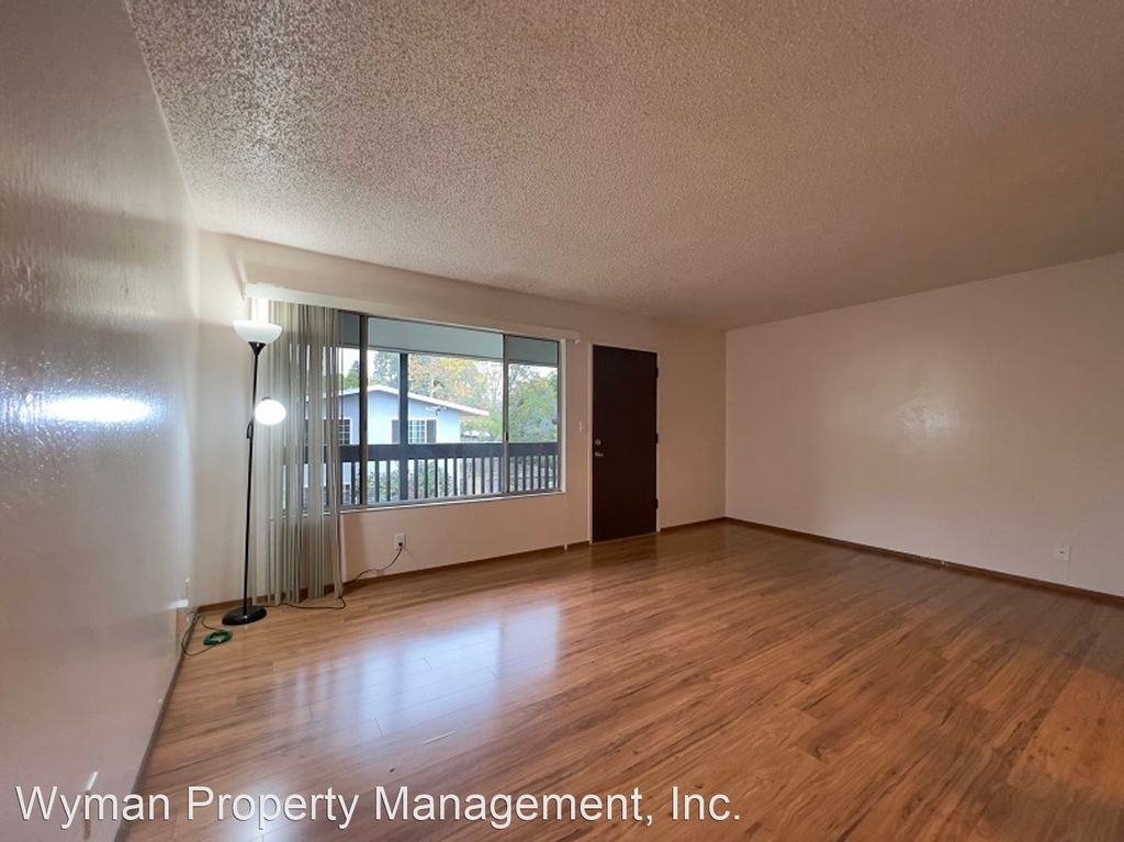 102-156 Brown Street - Photo 7