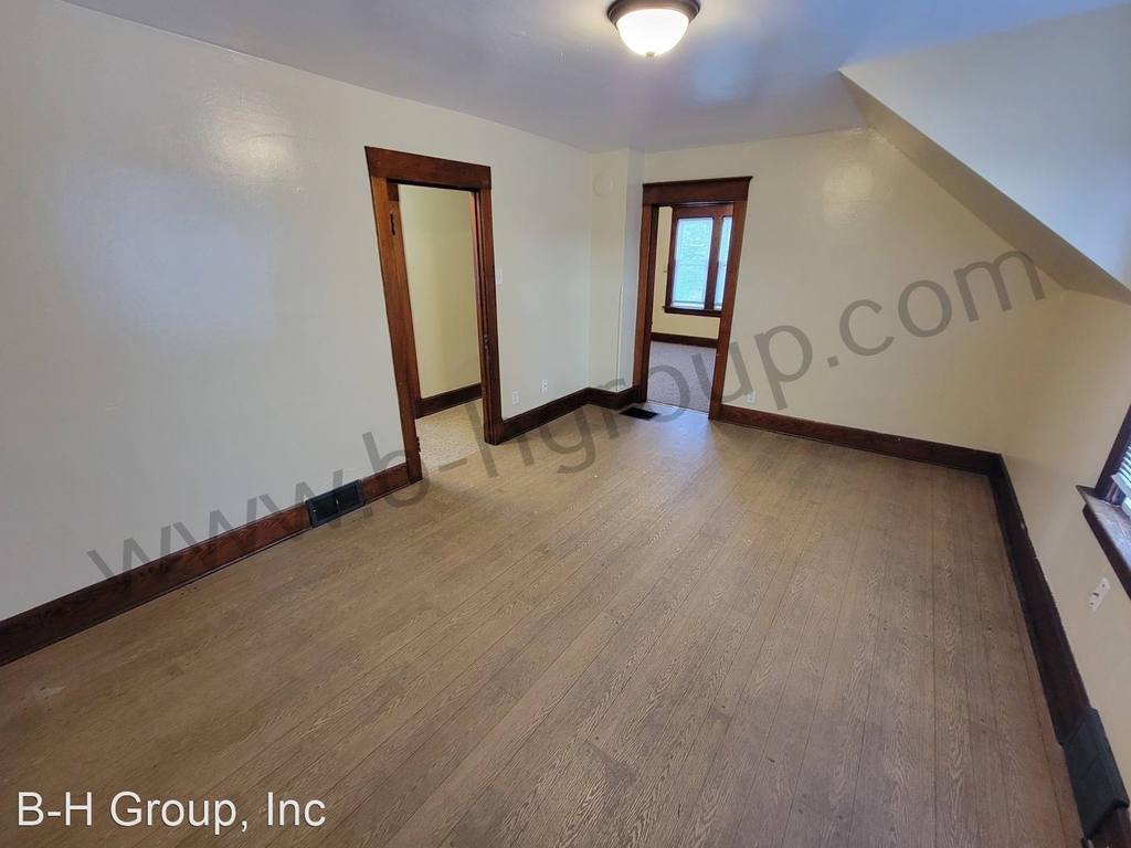 4038 10th Ave - Photo 4