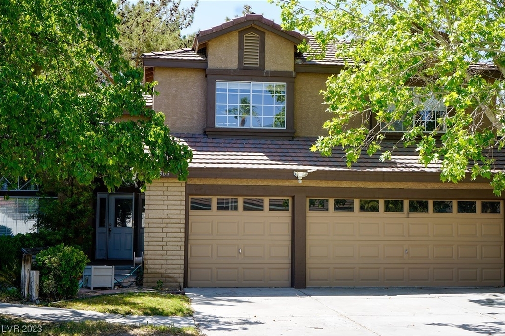 9905 Tamarack Landing Way - Photo 0