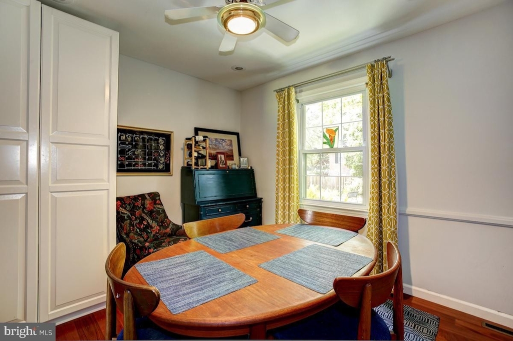 2109 Huntington Ave - Photo 9