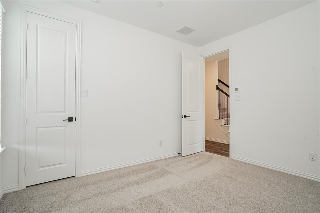 4429 Ward Street - Photo 14