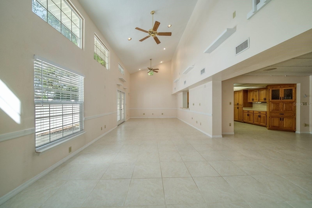 10791 Valencia Terrace - Photo 5