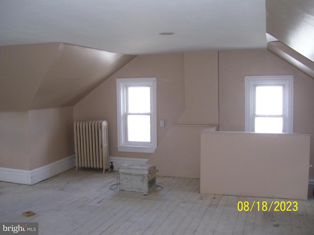 1152 Main Street - Photo 34