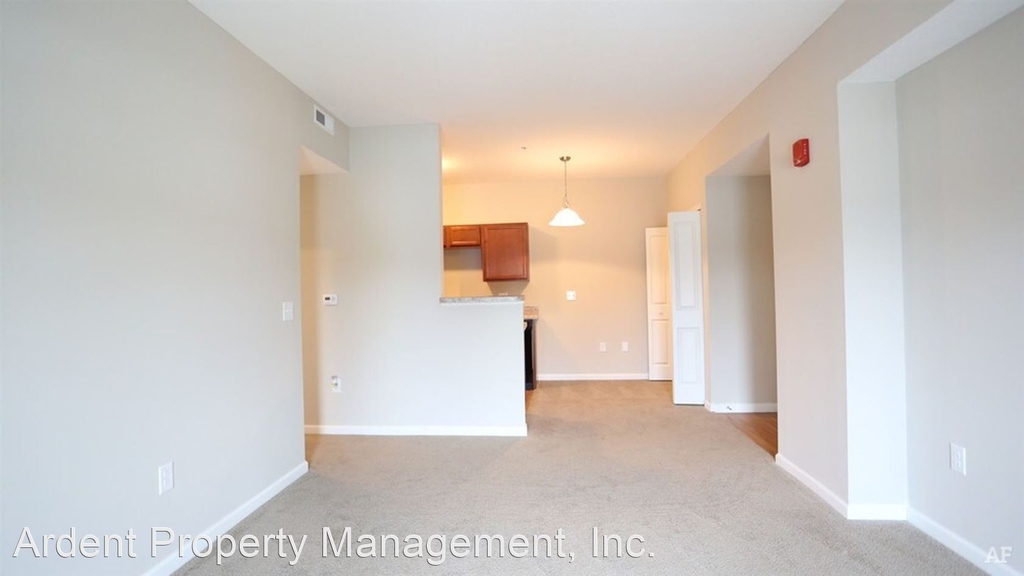 1524 Braeton Parkway Unit 11 - Photo 1