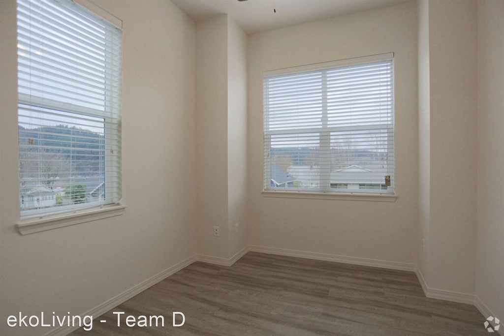 7180 N. Leavitt Avenue - Photo 15