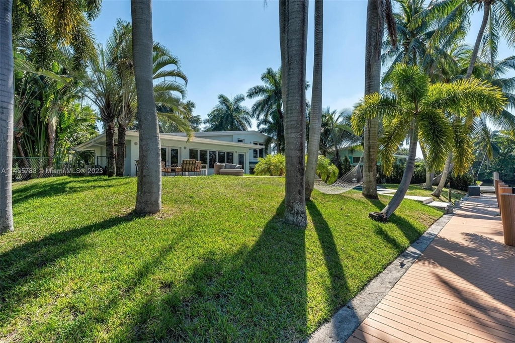2613 Tortugas Ln - Photo 22