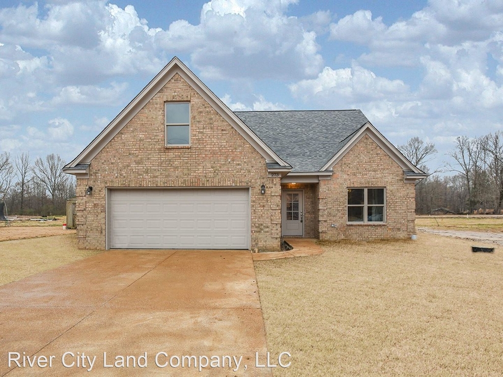 273 Tipton Crossing - Photo 0