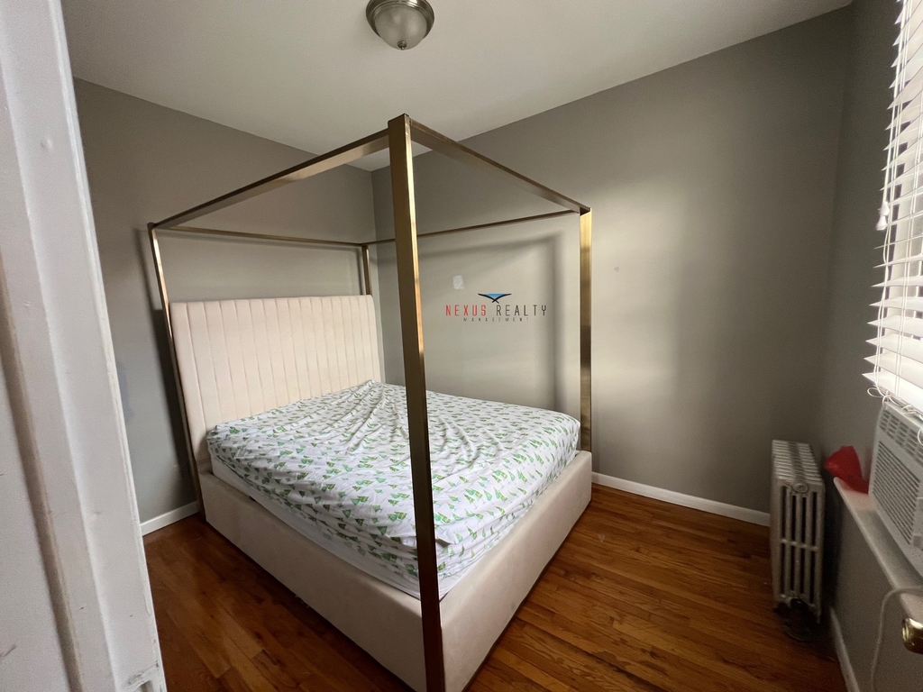 23-35 31st Street - Photo 5