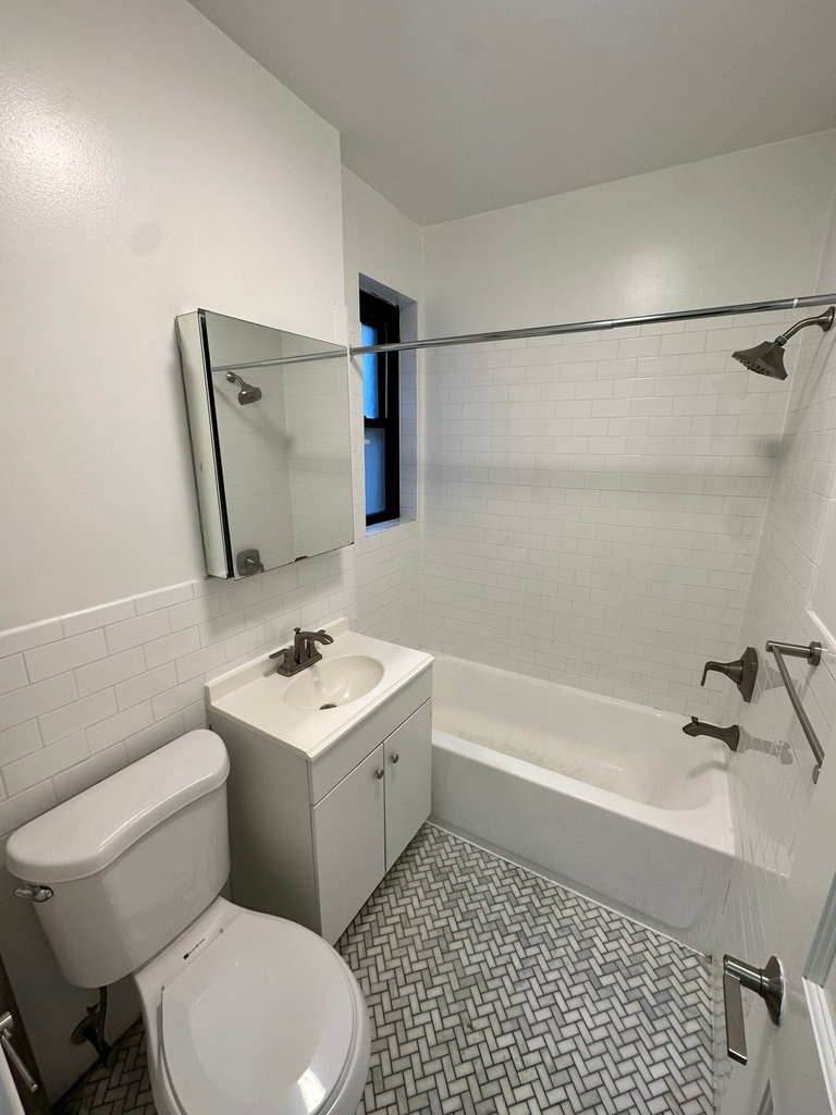 35-05 94th Street - Photo 3