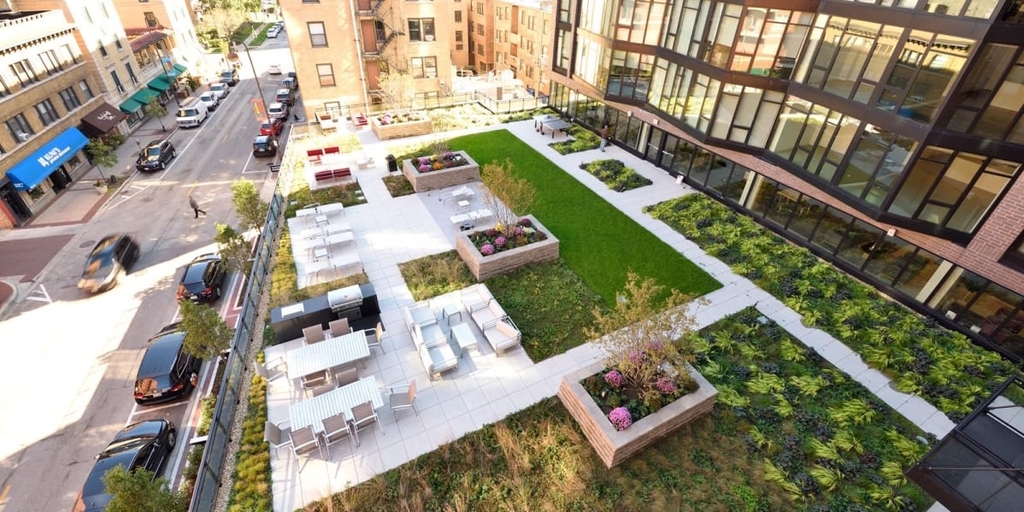 847 Chicago Avenue - Photo 1