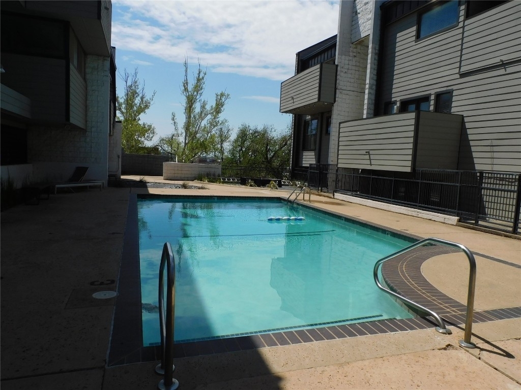 901 Nw 7th Street - Photo 10