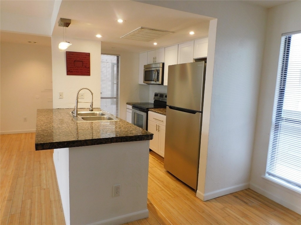 901 Nw 7th Street - Photo 16