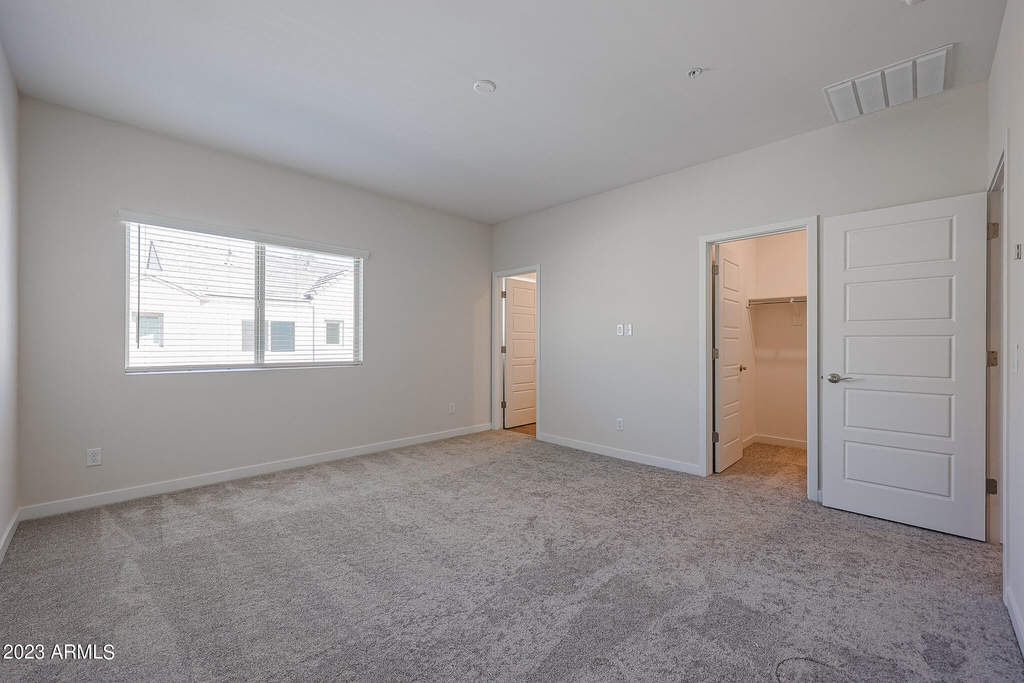 2247 W Laurie Lane - Photo 19