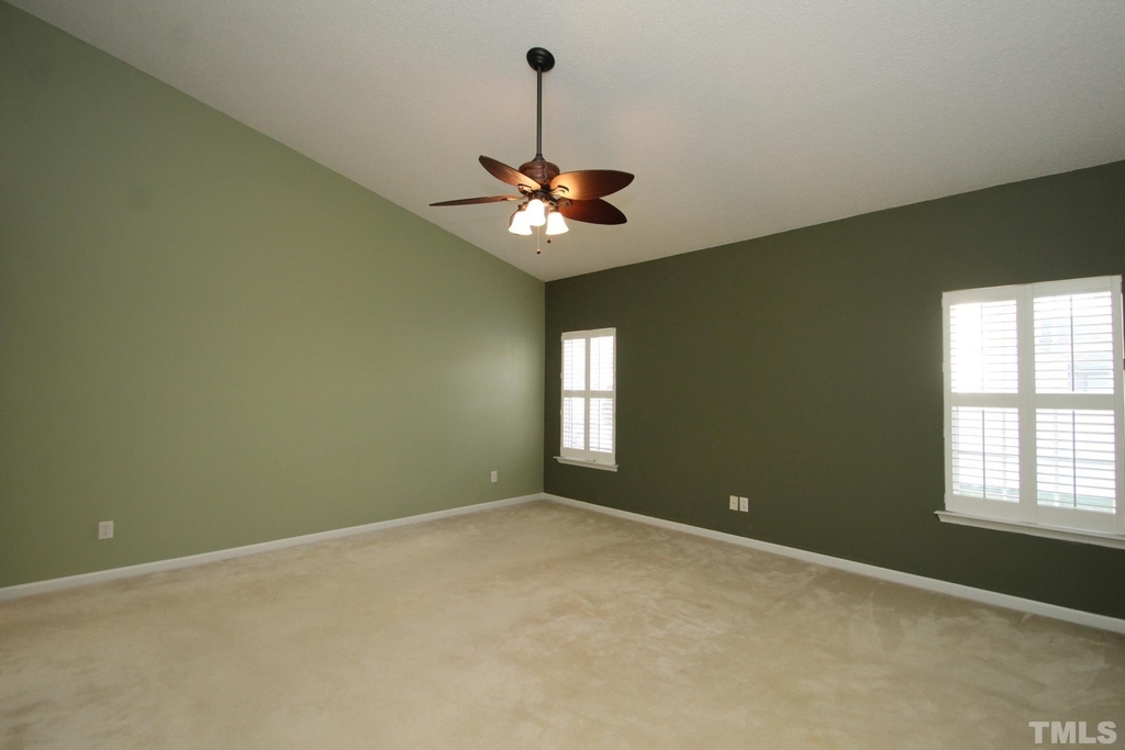 8508 Neuse Garden Drive - Photo 32