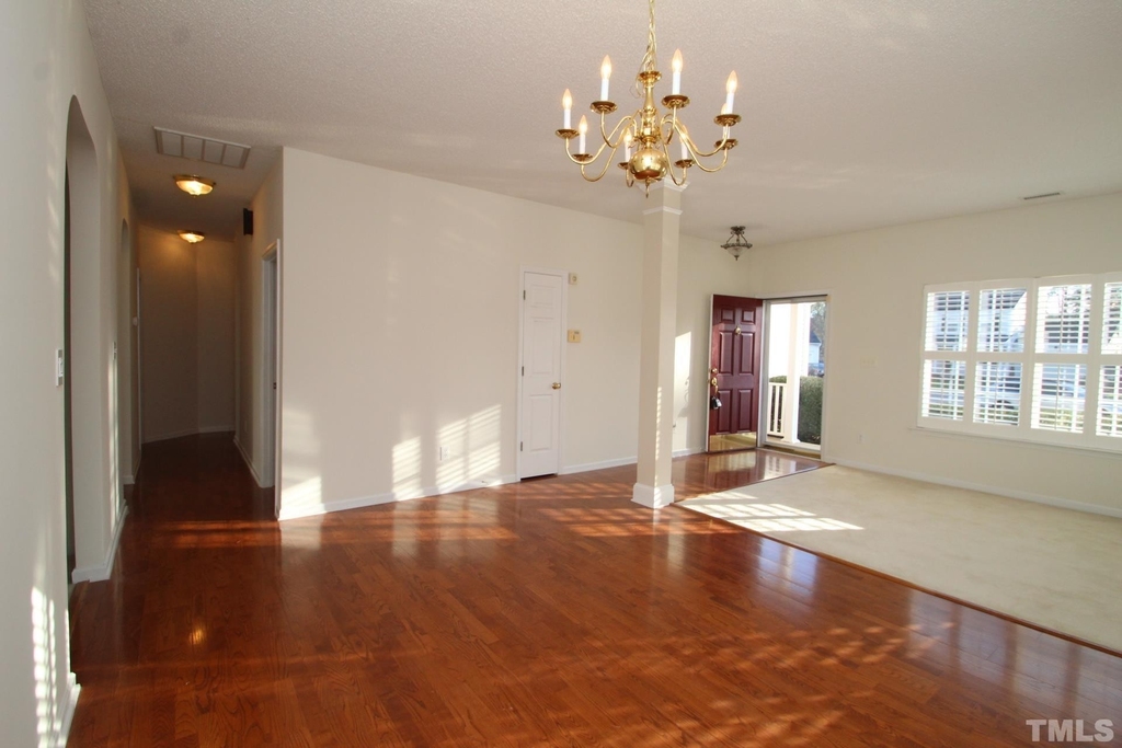 8508 Neuse Garden Drive - Photo 5