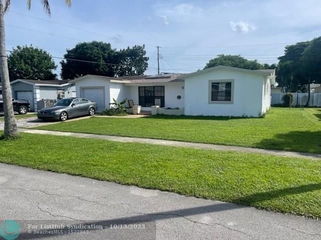 4410 Nw 22nd St - Photo 1