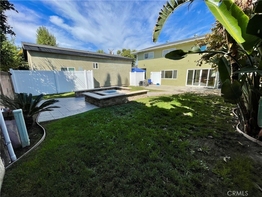 2104 Elizondo Avenue - Photo 17