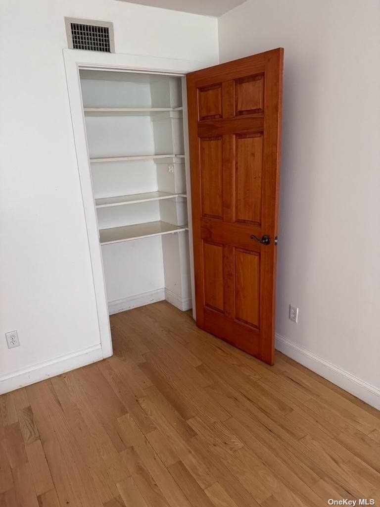 224-05 93rd Avenue - Photo 9
