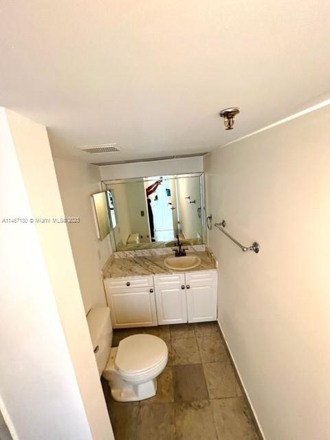 9341 Collins Ave - Photo 15