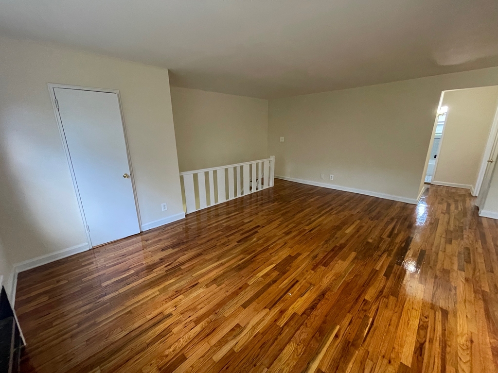 71-8 Parsons Boulevard - Photo 6