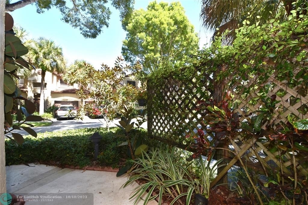 10534 Nw 10th Ct - Photo 1