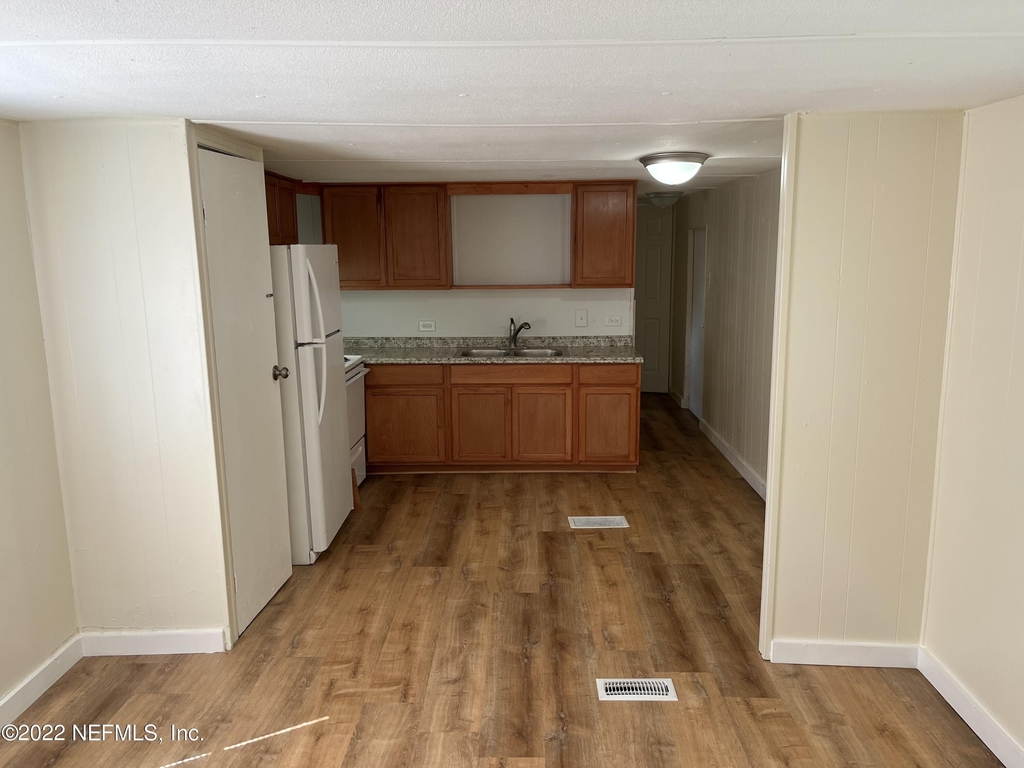 2857 Robert Street - Photo 1