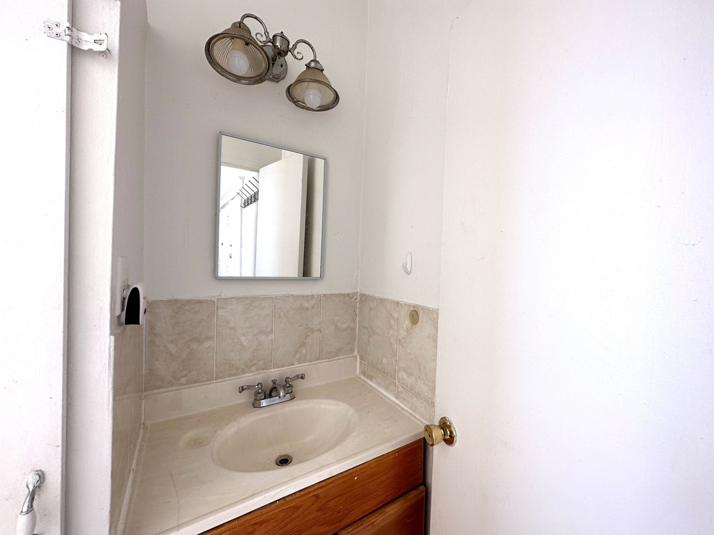 87-24 123rd Street - Photo 8