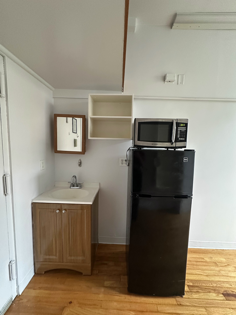 14 Saint Marks Place - Photo 1