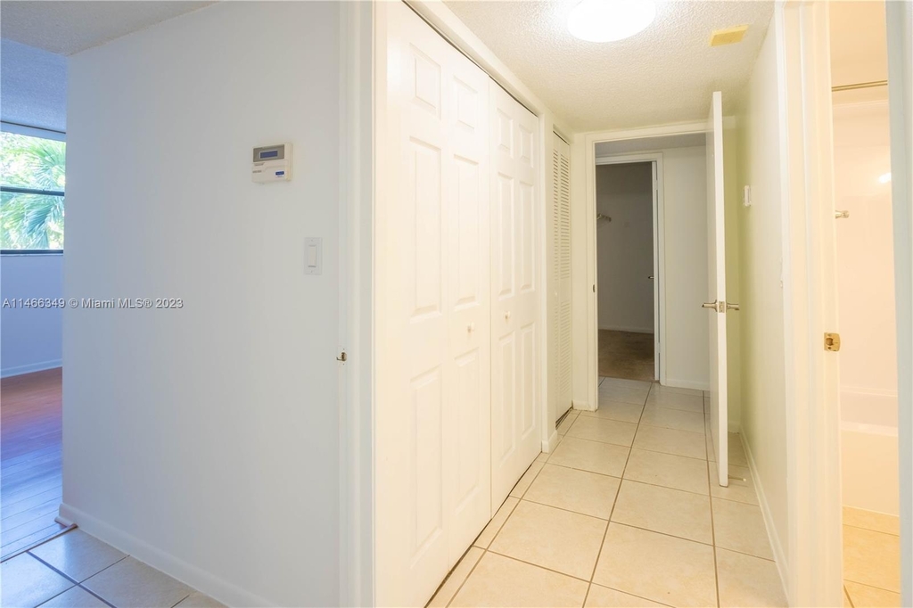 8006 Sw 149th Ave - Photo 11