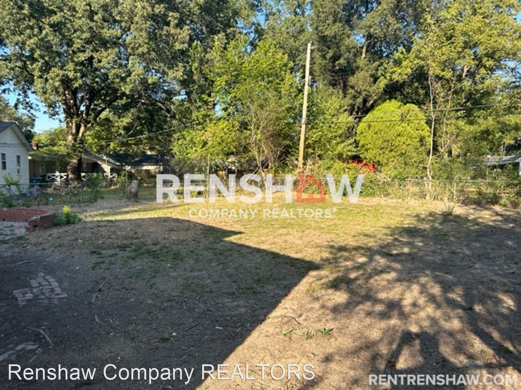 1054 S Perkins Rd - Photo 10