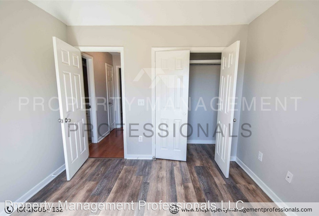 1015 Cobblestone Place - Photo 16