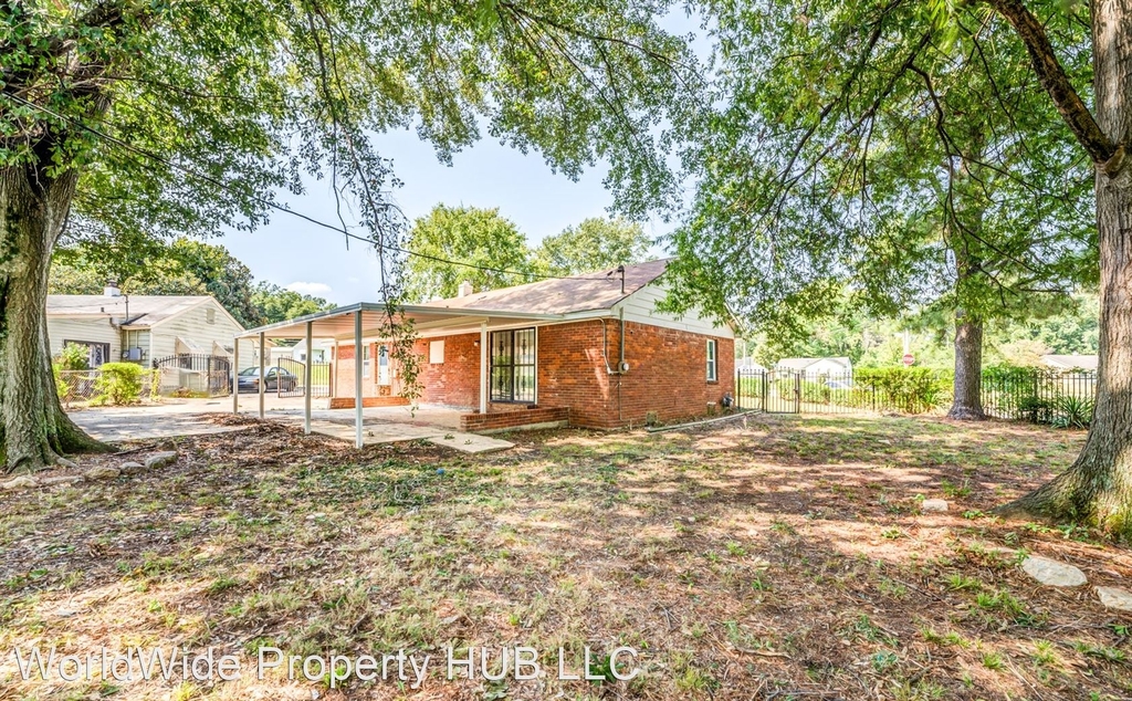 3254 Rochester Rd - Photo 4